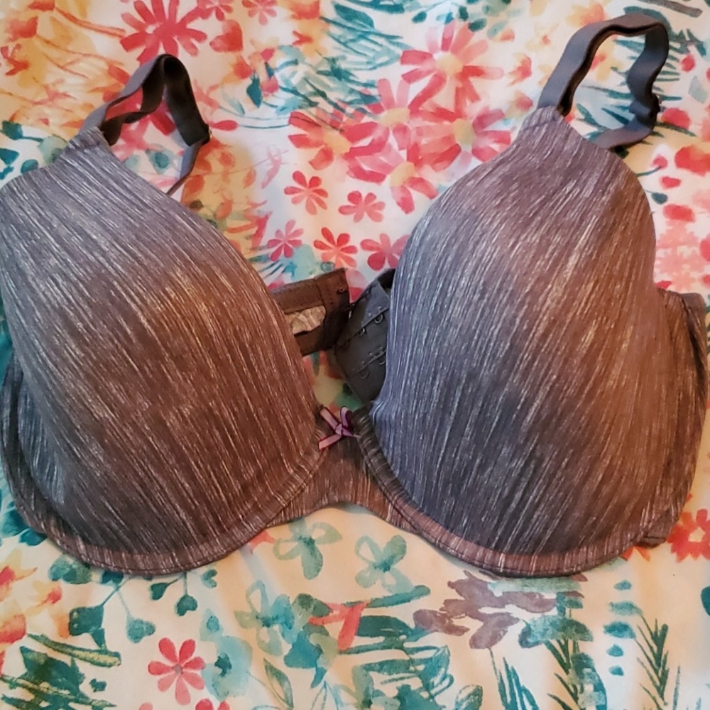 NWOT Maidenform bra